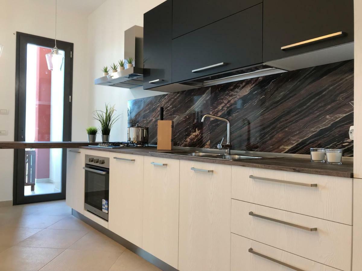 Red Luxury In Borgo Guardiola Near Cefalu Mandra Capreria 外观 照片